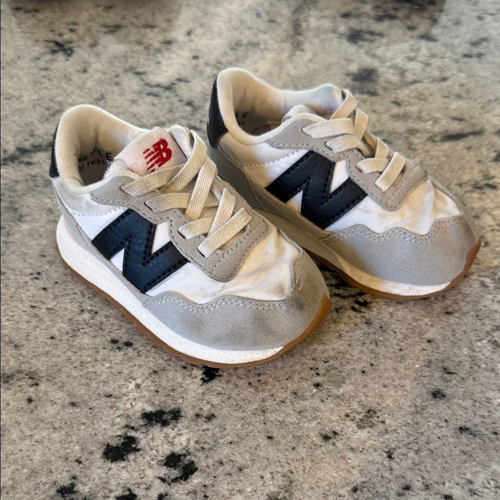 New Balance Toddler Kids' Gray and Black Sneakers 237
